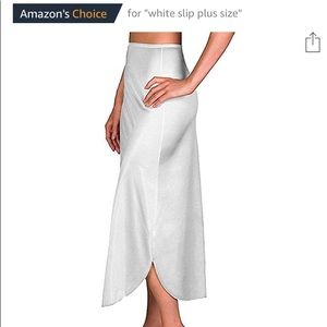 Velrose Daywear double slit white 1/2 slip NWT